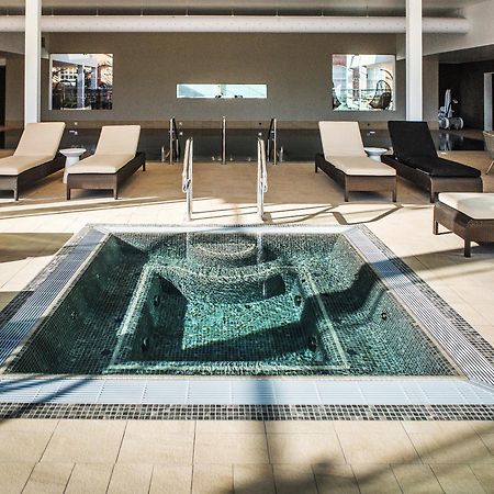 Studley Castle Hotel Екстериор снимка