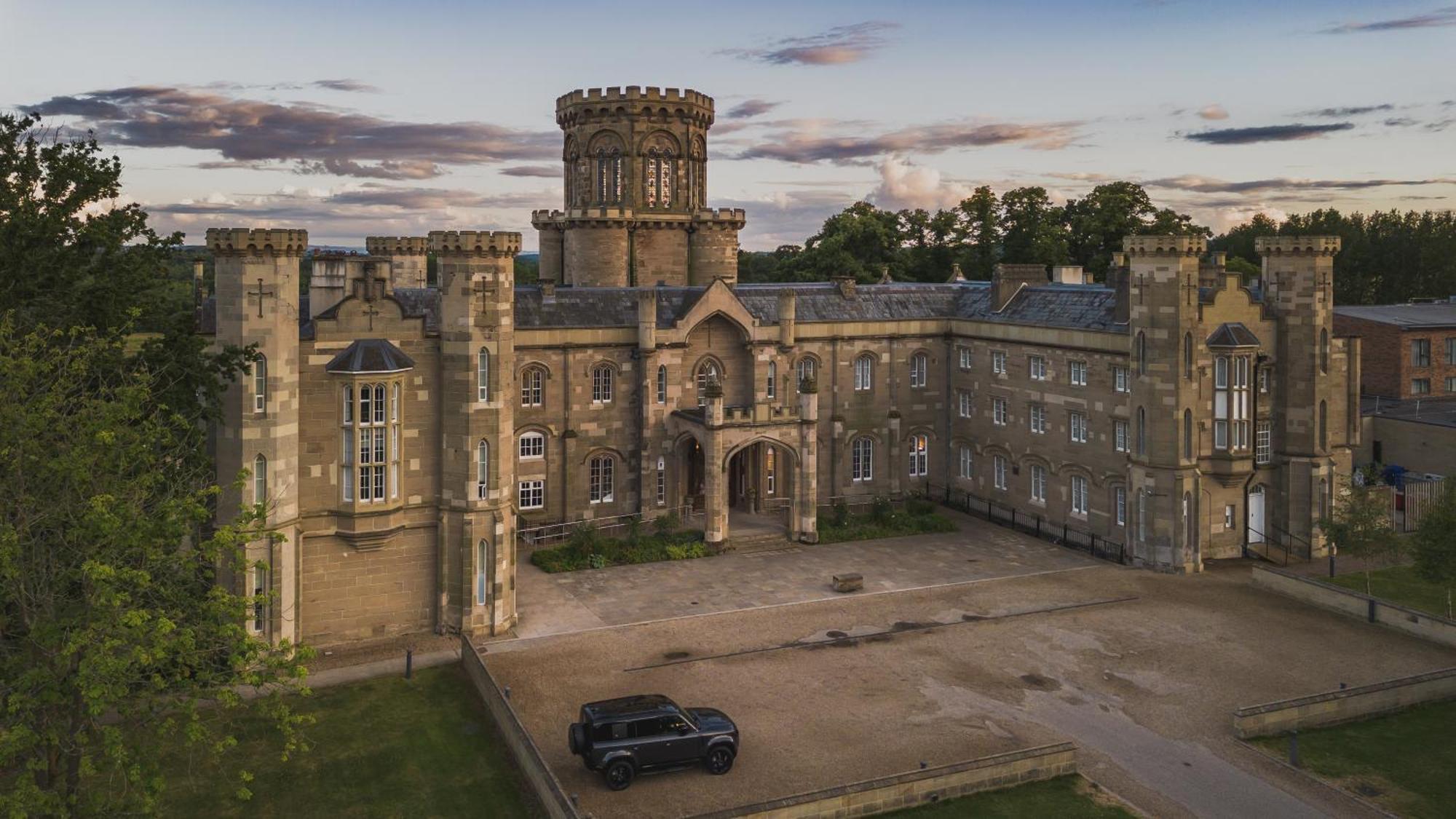 Studley Castle Hotel Екстериор снимка