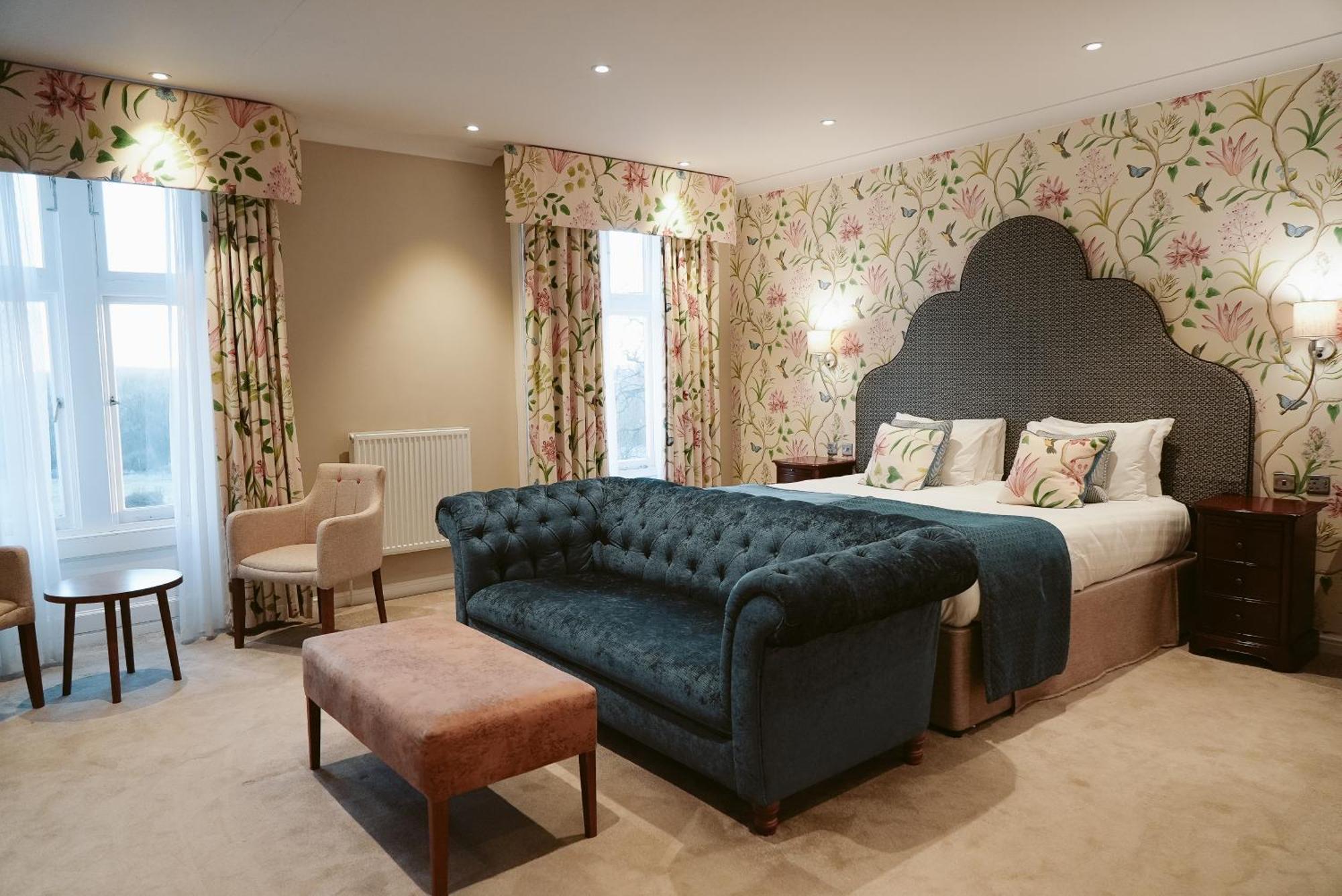 Studley Castle Hotel Екстериор снимка