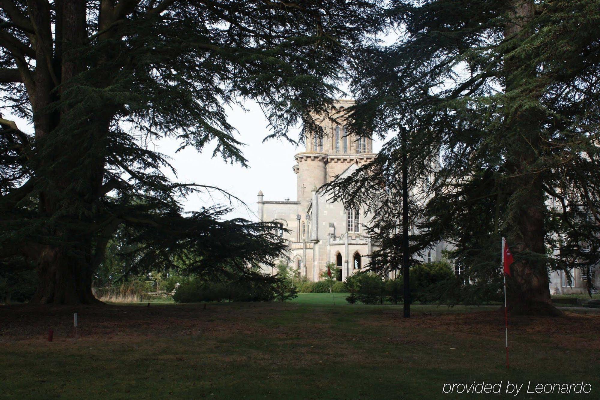 Studley Castle Hotel Екстериор снимка