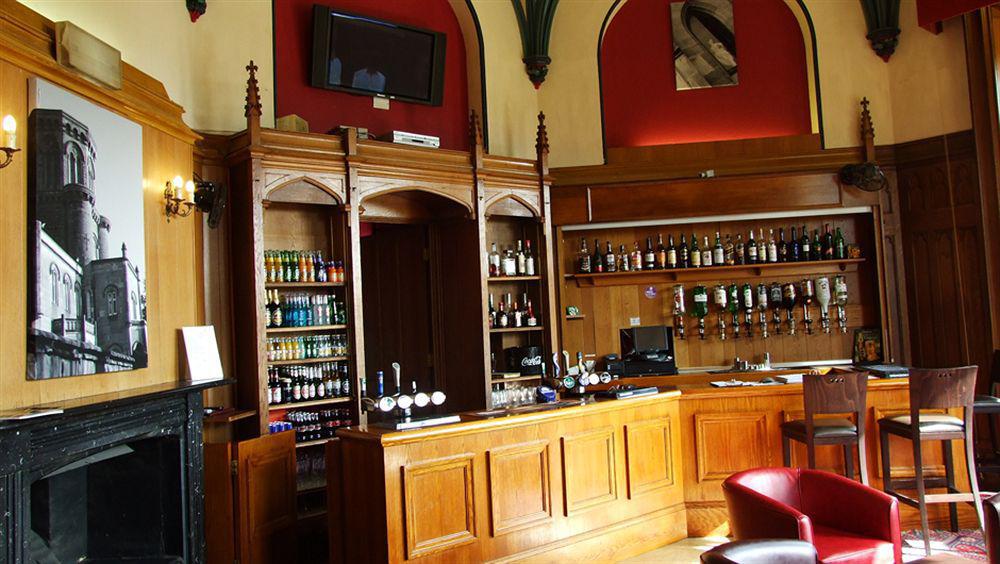 Studley Castle Hotel Екстериор снимка